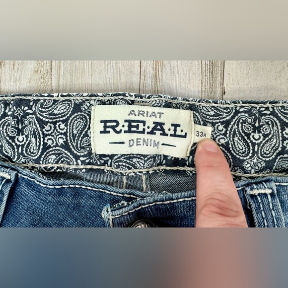 Ariat Real Jeans Womens 33R Blue Medium Wash Mid Rise Embroidered Denim - Picture 5 of 12